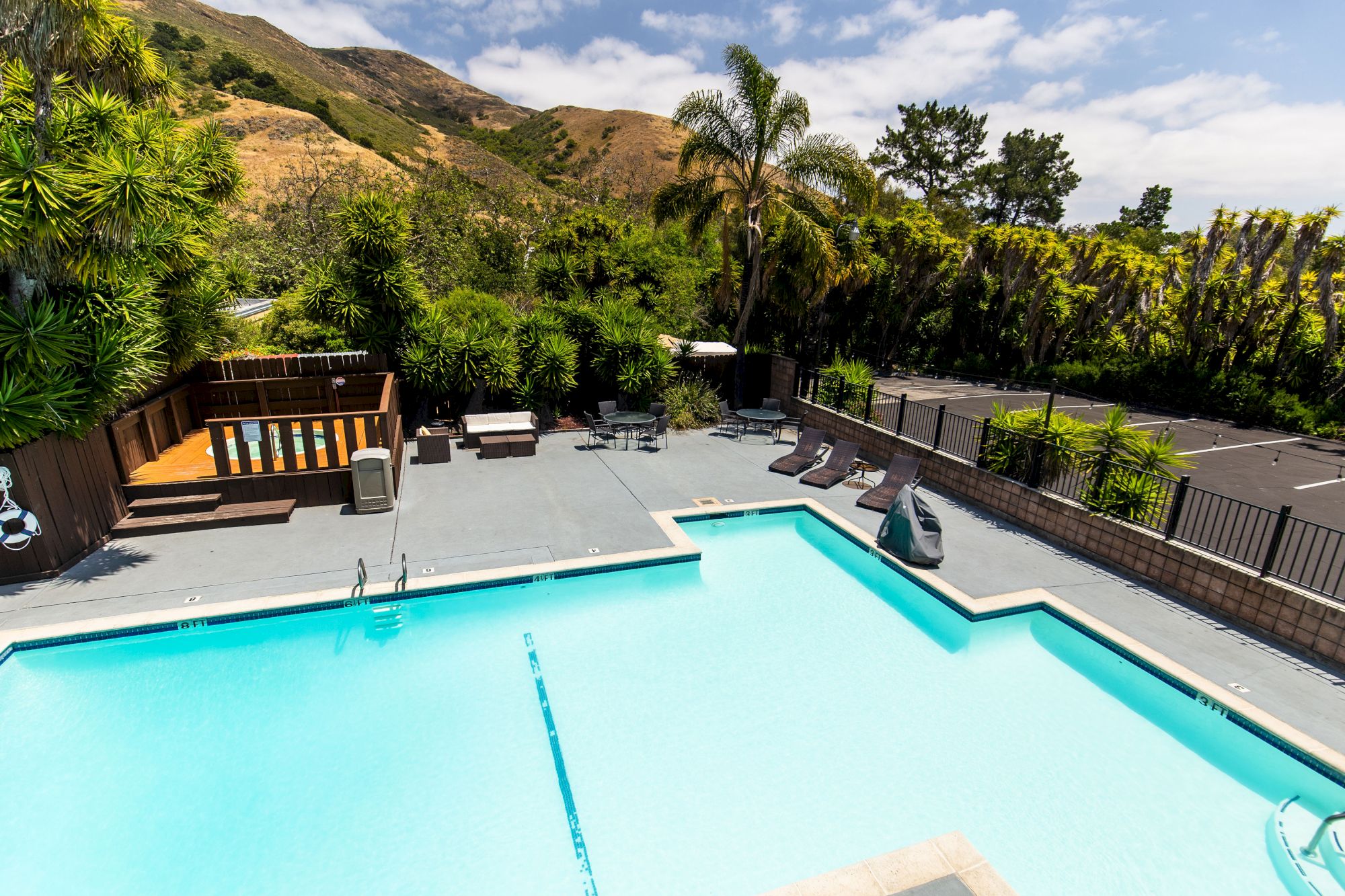 Inn at San Luis Obispo™ - Rates From $99/n - Budget Hotel in San Luis ...